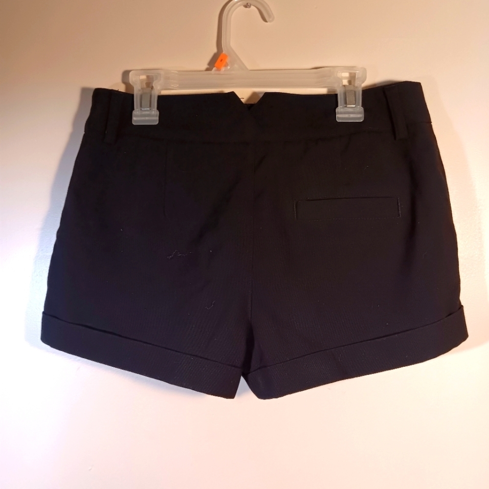 H&M shorts - Picture 2 of 6